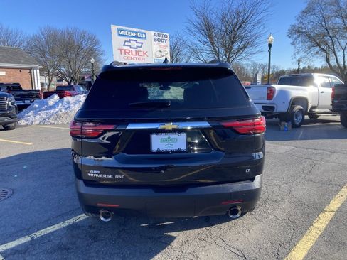 Used 2023 Chevrolet Traverse LT image 6