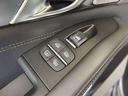 Used 2026 BMW X7 xDrive40i w/ M Sport Package image 24