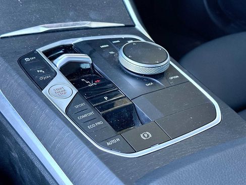 Used 2024 BMW 330i Sedan image 21