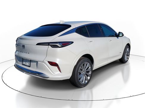 New 2025 Buick Envista Avenir image 4