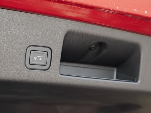 New 2026 Chevrolet Equinox EV RS image 35