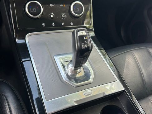 Used 2020 Land Rover Range Rover Evoque S AWD/4WD image 21