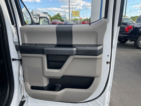 Used 2020 Ford F150 XL w/ Equipment Group 101A Mid AWD/4WD image 39