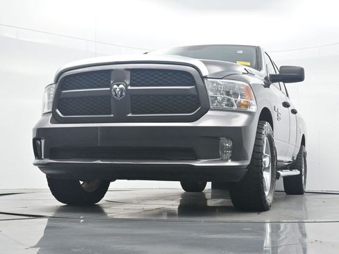 Used 2019 RAM 1500 Express w/ Express Value Package RWD image 25