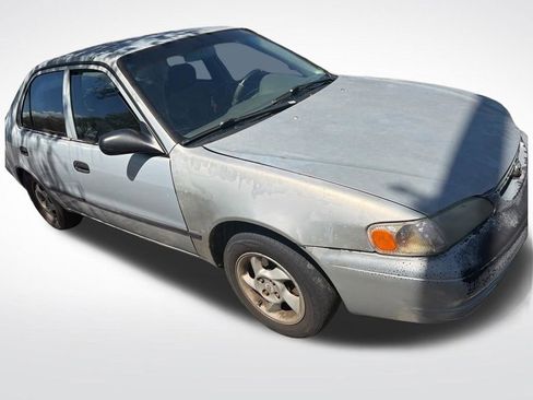 Used 2000 Toyota Corolla LE image 2