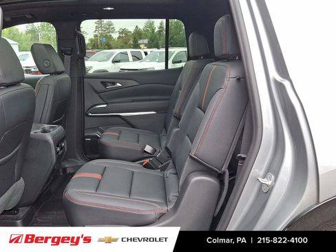 Certified 2024 Chevrolet Traverse RS w/ LPO, Floor Liner Package image 29