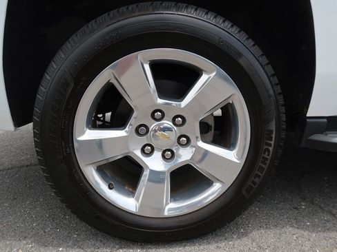 Used 2015 Chevrolet Tahoe LT AWD/4WD image 13