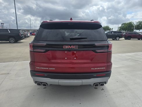 Used 2026 GMC Acadia Elevation w/ Elevation Premium Package AWD/4WD image 4