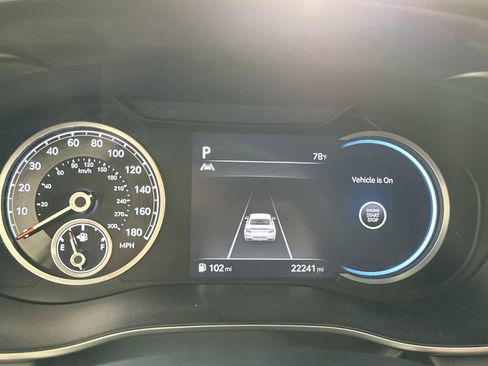 Used 2022 Genesis G70 3.3T image 18