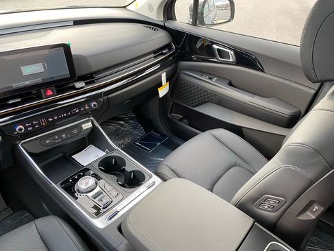 New 2026 Kia Carnival SX Prestige image 25