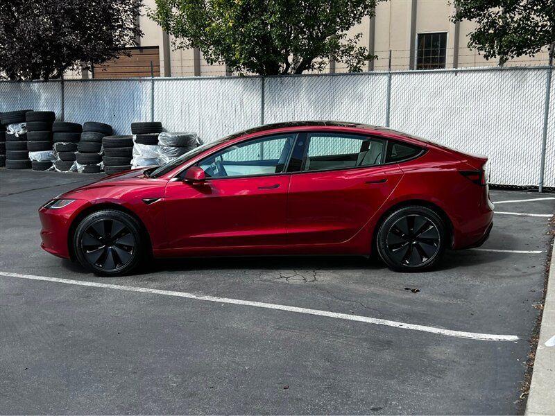 Used 2025 Tesla Model 3 Long Range RWD image 4