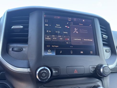 Used 2024 RAM 2500 Big Horn w/ Bed Utility Group image 19