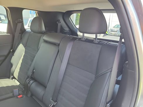 Used 2024 Mitsubishi Outlander SE FWD image 12