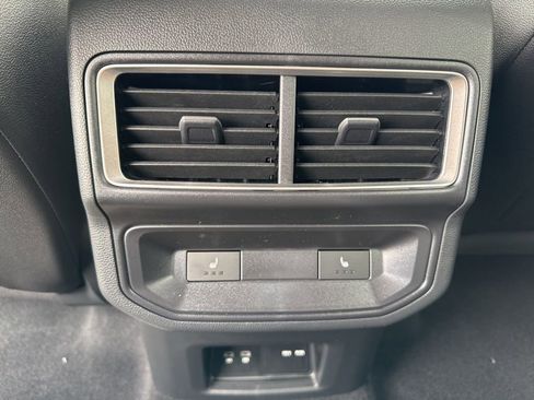 New 2026 Volkswagen Atlas Cross Sport SEL Premium R-Line image 13