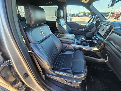 Certified 2023 Ford F150 Platinum image 32