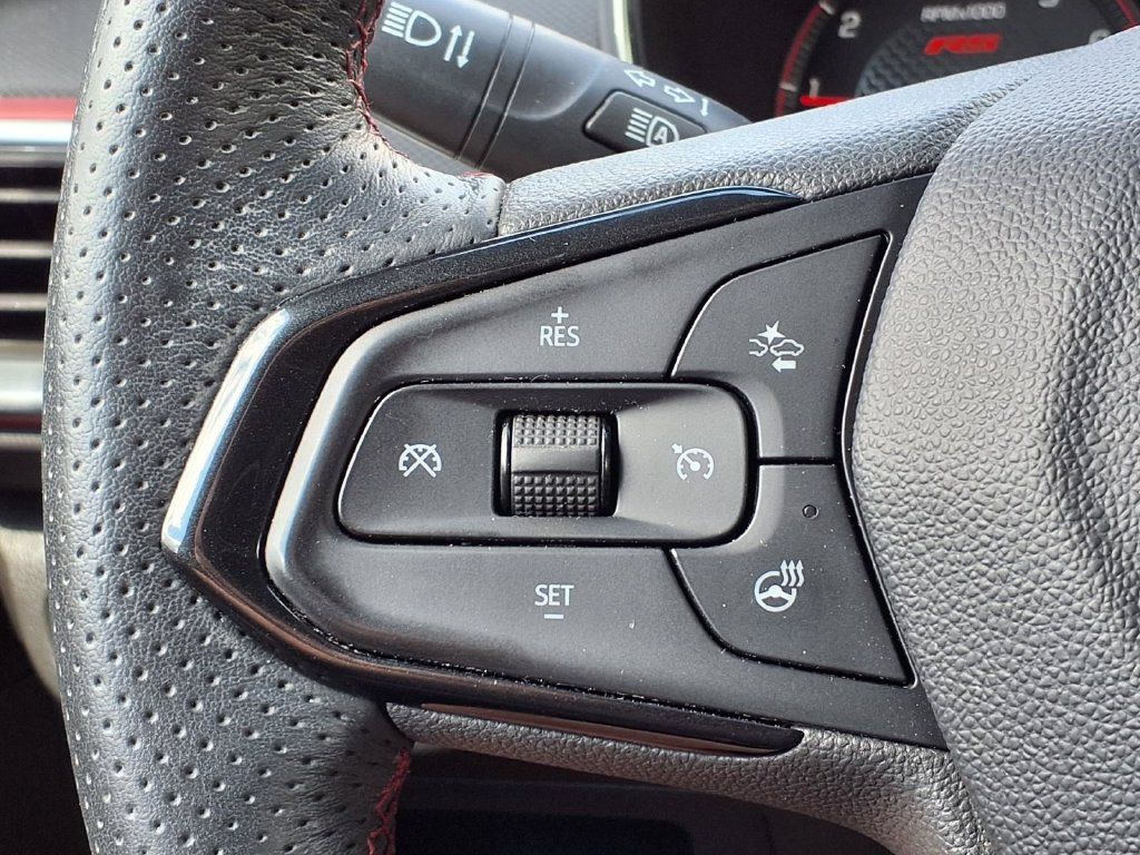 Used 2023 Chevrolet TrailBlazer RS AWD/4WD image 26