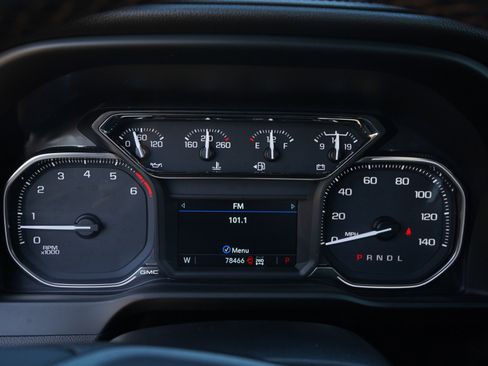 Used 2023 GMC Sierra 2500 AT4 w/ AT4 Preferred Package AWD/4WD image 31