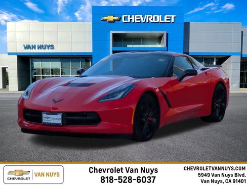 Used 2016 Chevrolet Corvette Stingray Coupe w/ 3LT Preferred Equipment Group image 1