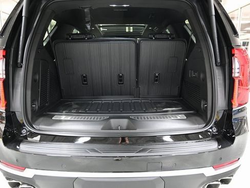 New 2026 GMC Yukon Denali w/ Sun & Power Step Package image 32