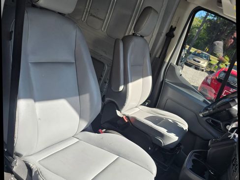 Used 2016 Ford Transit 150 148 Medium Roof RWD image 7