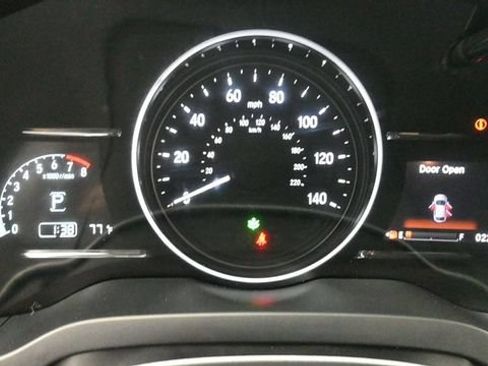 Used 2020 Honda HR-V EX image 19