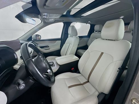 Used 2024 MAZDA CX-90 Plug-In Hybrid w/ Premium Plus image 13