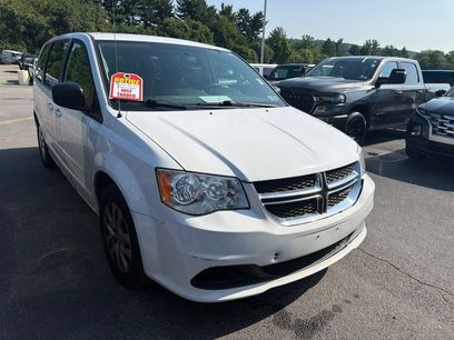 Used 2017 Dodge Grand Caravan SE w/ Power Window Group
