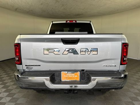 Certified 2026 RAM 2500 Big Horn AWD/4WD image 7