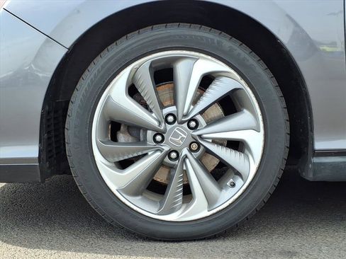 Used 2018 Honda Clarity Plug-In Hybrid image 9