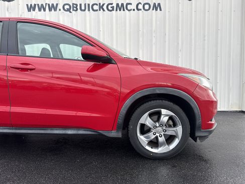 Used 2017 Honda HR-V LX image 21
