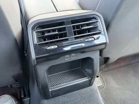 Certified 2025 BMW 530i RWD image 17