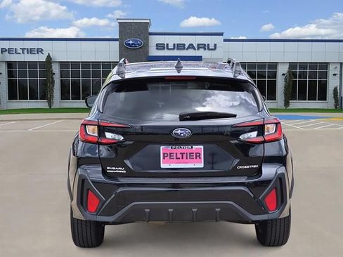 Used 2024 Subaru Crosstrek 2.0i Premium AWD/4WD image 5