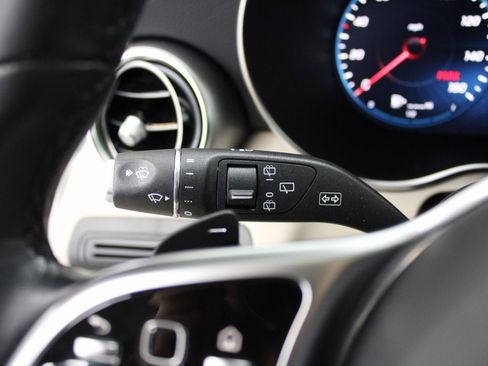 Used 2022 Mercedes-Benz GLC 300 4MATIC image 34