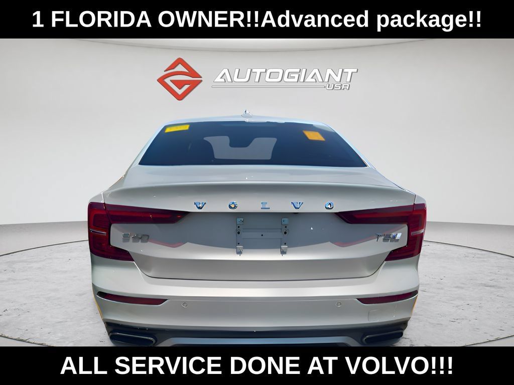 Used 2020 Volvo S60 T5 R-Design FWD image 11