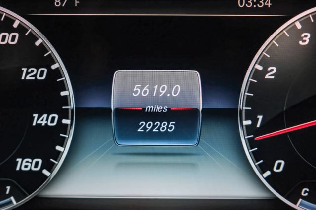 Used 2018 Mercedes-Benz S 560 4MATIC Sedan image 23
