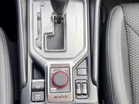 Used 2023 Subaru Forester Premium AWD/4WD image 19