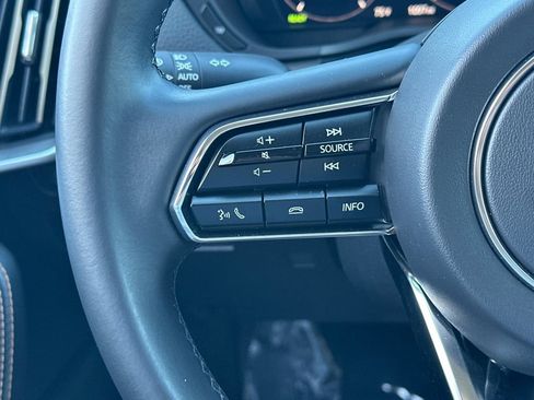 Certified 2024 MAZDA CX-90 Plug-In Hybrid w/ Preferred AWD/4WD image 32