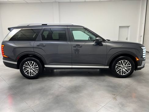Used 2026 Hyundai Palisade SEL FWD image 10