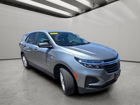 Used 2023 Chevrolet Equinox LS w/ LS Convenience Package AWD/4WD image 14