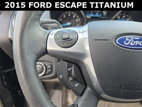 Used 2015 Ford Escape Titanium image 27