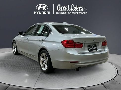 Used 2013 BMW 320i xDrive Sedan AWD/4WD image 3