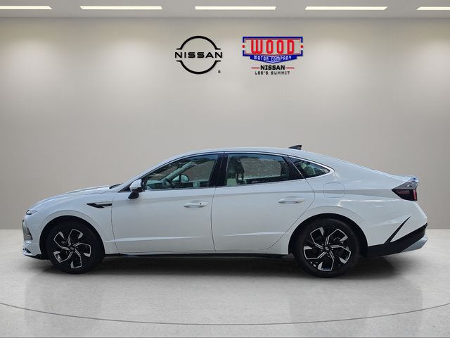 Used 2025 Hyundai Sonata SEL FWD image 5