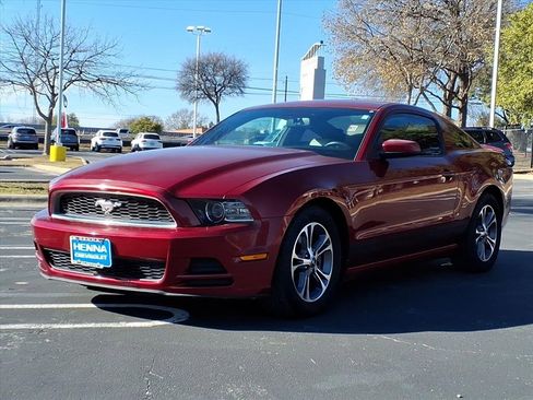 Used 2014 Ford Mustang Premium w/ Equipment Group 201A image 4