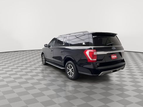 Used 2018 Ford Expedition Max XLT w/ Equipment Group 202A AWD/4WD image 43