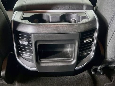 Used 2020 RAM 1500 Big Horn AWD/4WD image 25