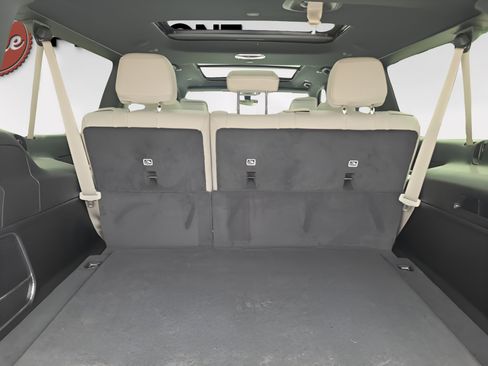 New 2026 Jeep Grand Wagoneer L Limited AWD/4WD image 12