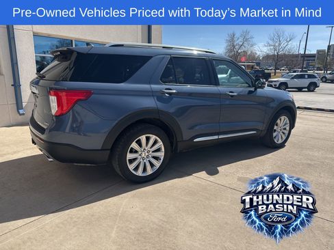 Used 2021 Ford Explorer Limited w/ Equipment Group 301A image 5