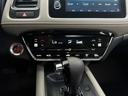 Used 2019 Honda HR-V EX image 22
