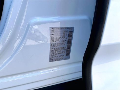 Certified 2025 Nissan Murano SV AWD/4WD image 33