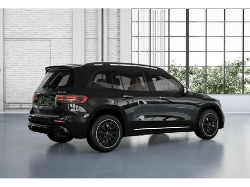 New 2026 Mercedes-Benz GLB 35 AMG 4MATIC image 20